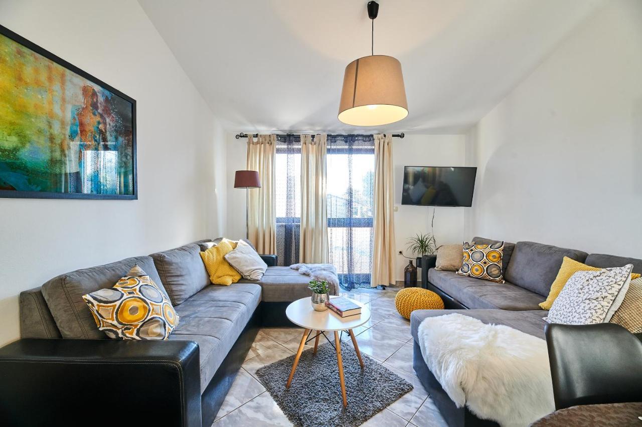 Apartments Noa 우마그 외부 사진